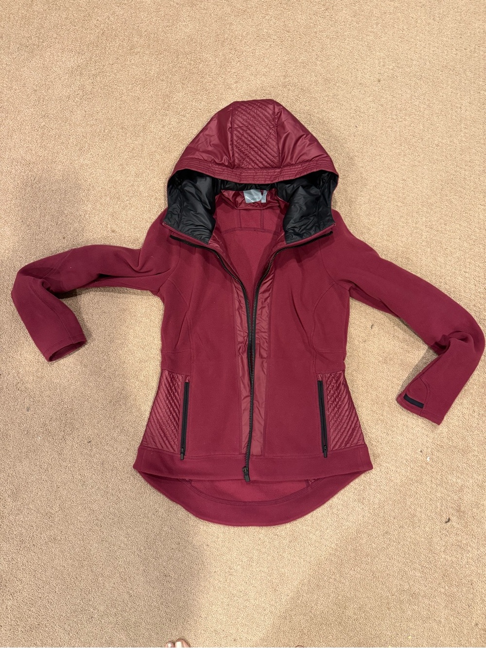 Athleta Burgundy Hooded Quilted Running Jacket